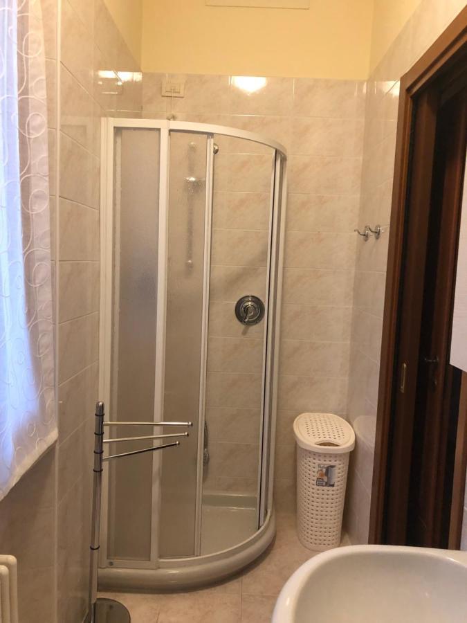 Casa Patrizia Appartement Torri Del Benaco Buitenkant foto