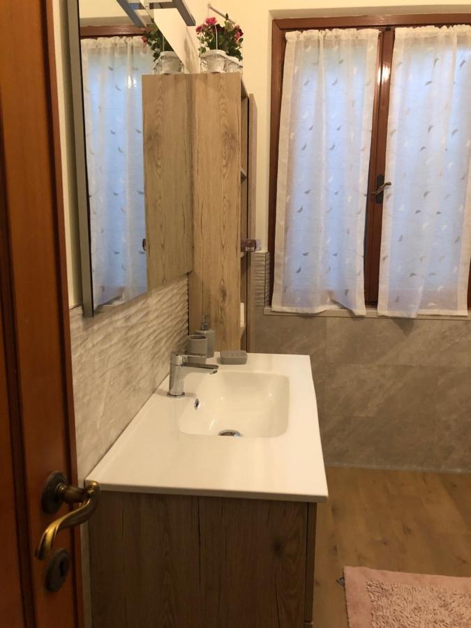 Casa Patrizia Appartement Torri Del Benaco Buitenkant foto