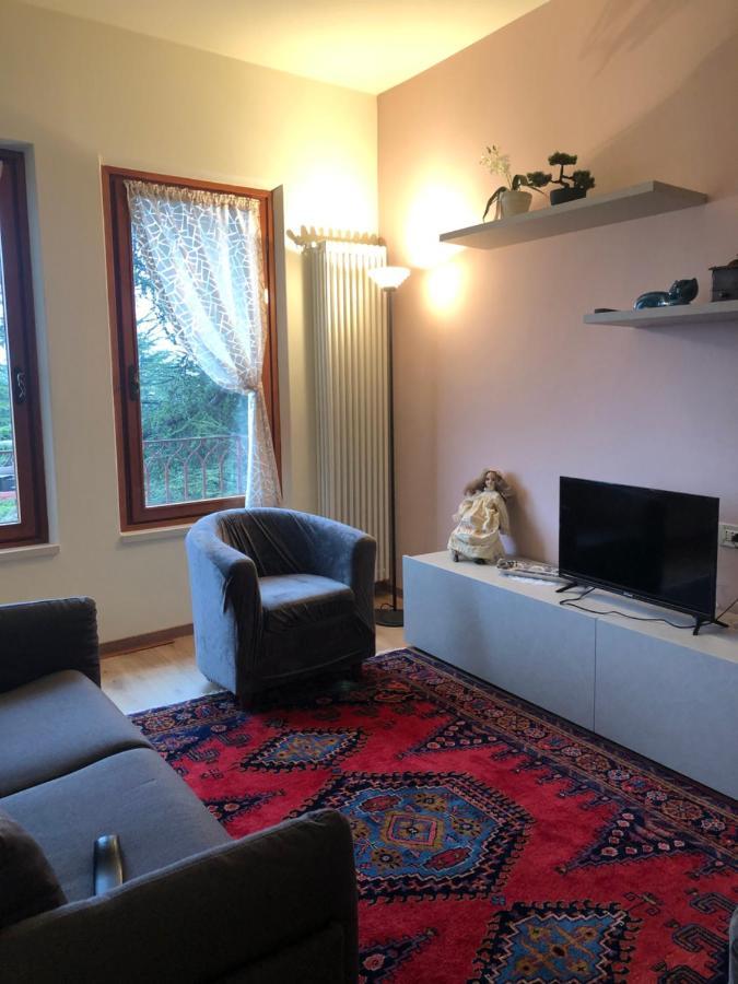 Casa Patrizia Appartement Torri Del Benaco Buitenkant foto