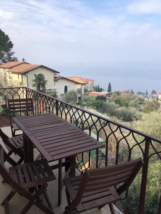 Casa Patrizia Appartement Torri Del Benaco Buitenkant foto