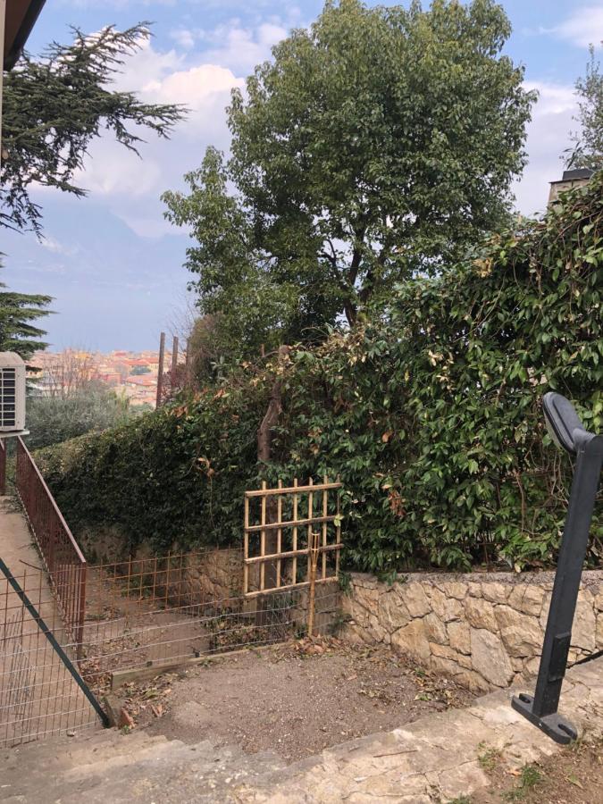 Casa Patrizia Appartement Torri Del Benaco Buitenkant foto