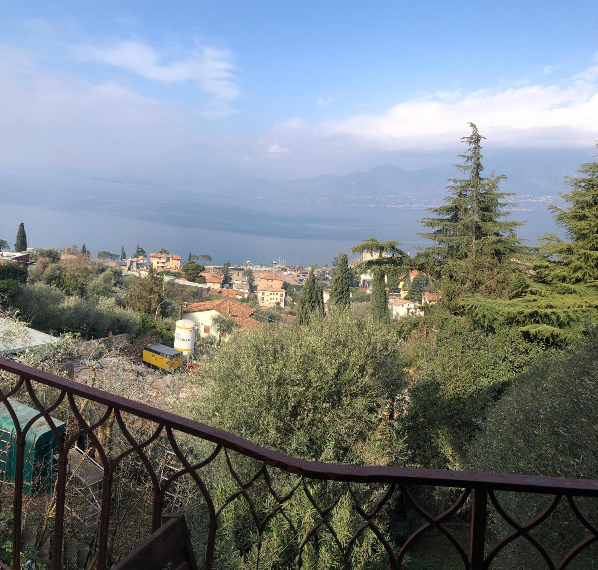 Casa Patrizia Appartement Torri Del Benaco Buitenkant foto